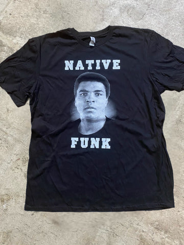 ALI / NATIVE FUNK : UNISEX TEE / BLACK