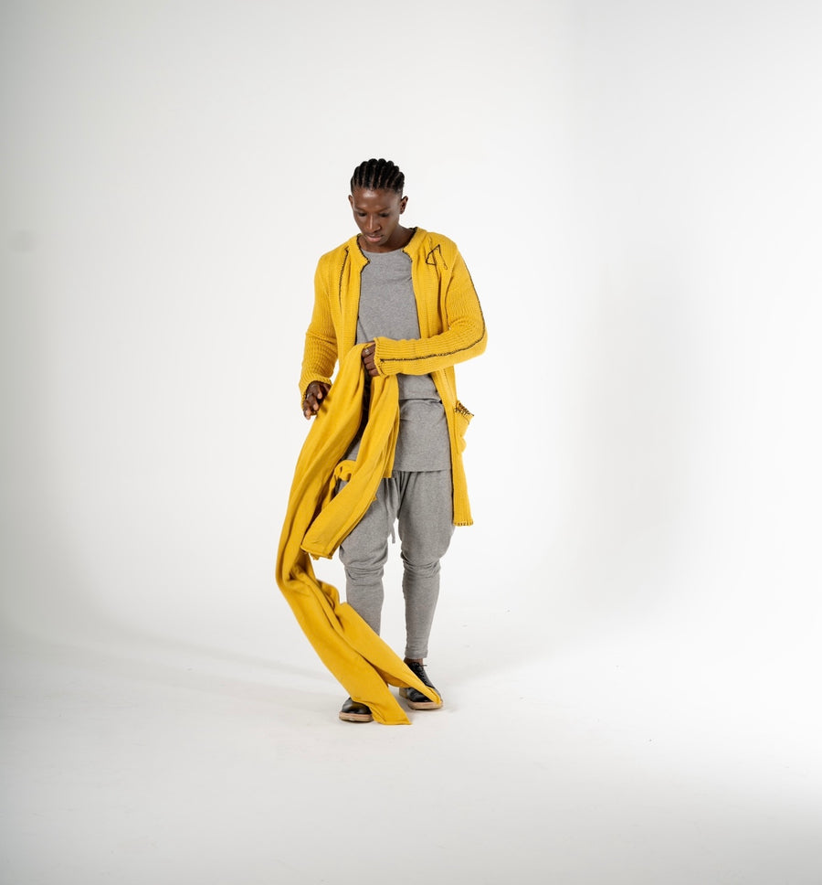 KOBBY : LOOSE JUMPER / YELLOW