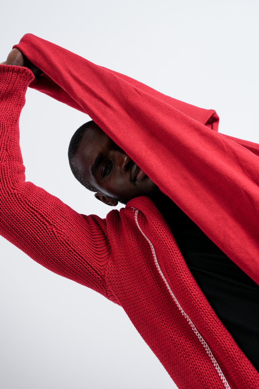 KOBBY : LOOSE JUMPER / RED